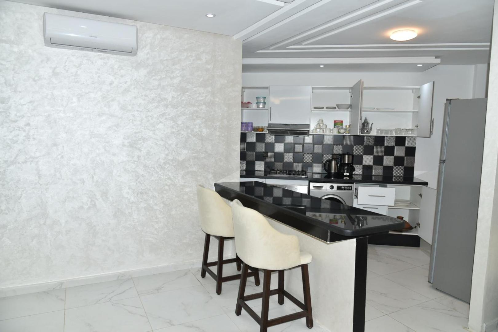 Bright 3-Br In Heart Of Kenitra-Perfect Summer Stay With Parking! Ngoại thất bức ảnh