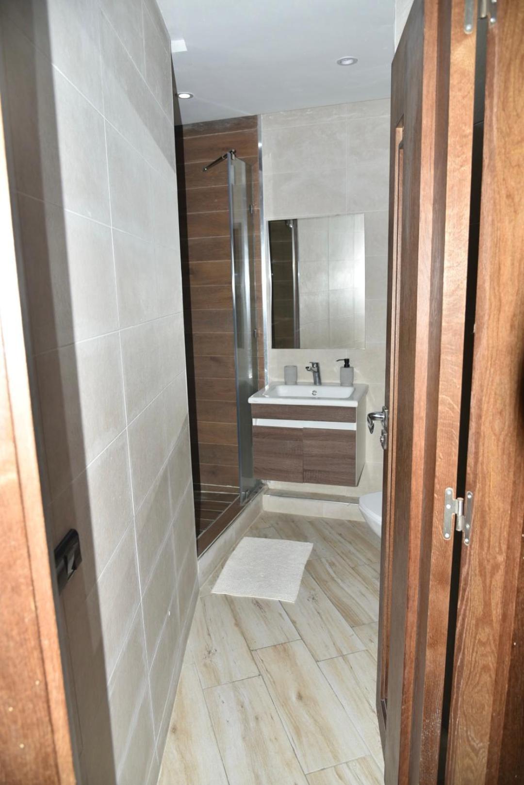 Bright 3-Br In Heart Of Kenitra-Perfect Summer Stay With Parking! Ngoại thất bức ảnh